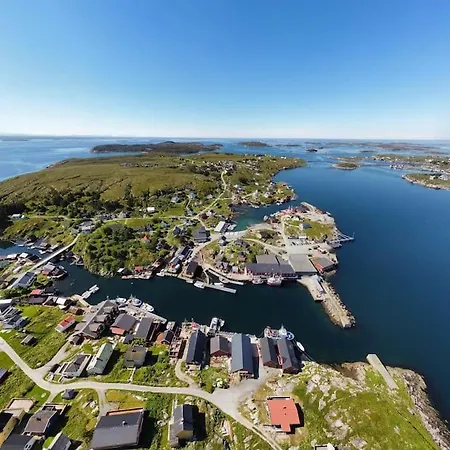 Boathouse In Mausund * Bogoyvaer