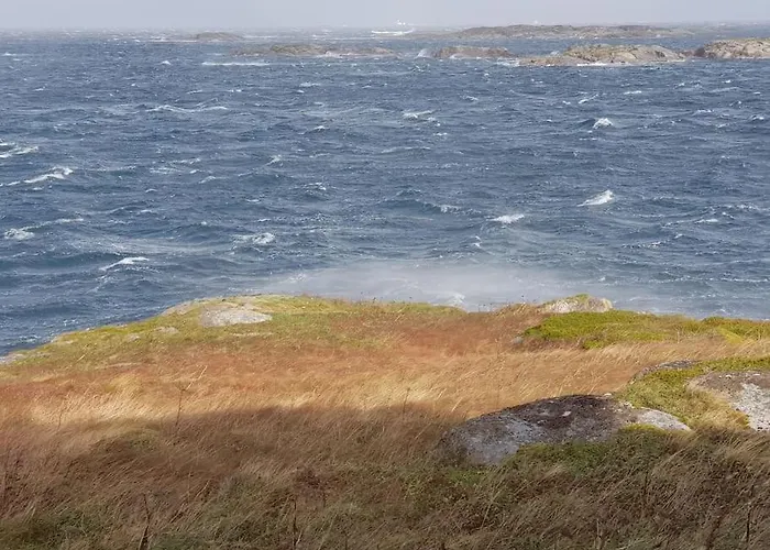 Boathouse In Mausund * Bogoyvaer
